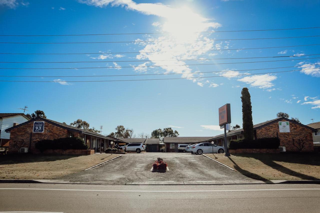 Denman Motor Inn Exteriér fotografie